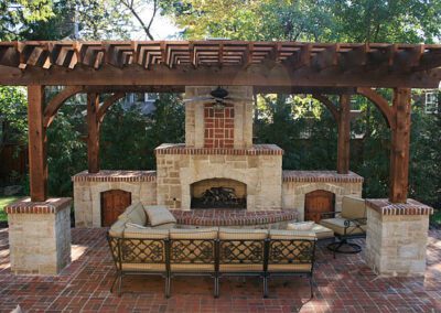 Tulsa Outdoor Fireplace 10