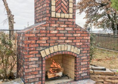 Tulsa Outdoor Fireplace 11